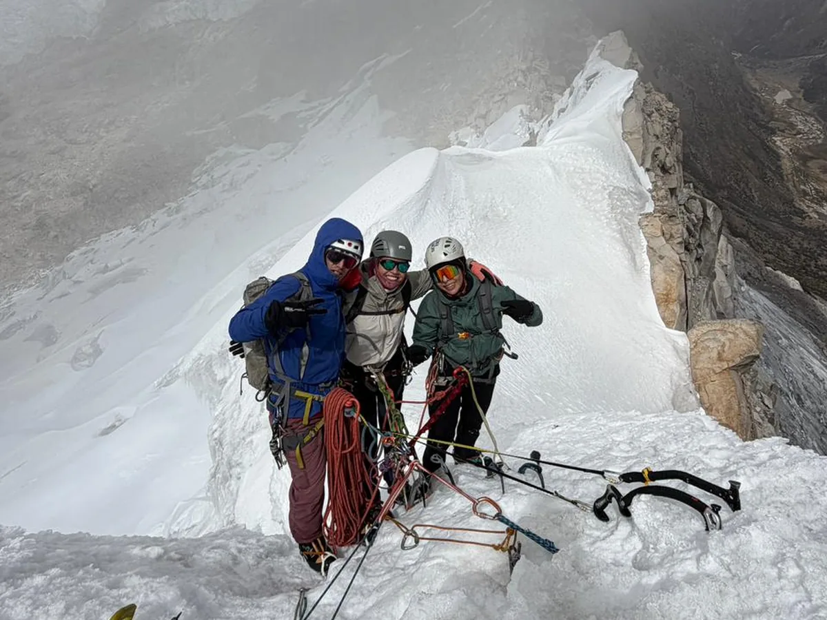 Ascensión Nevado Ichic Ulta